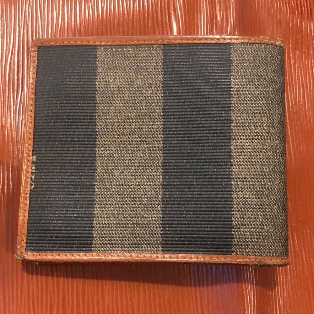 FENDI Pequin Pecan Striped Pattern Bifold Wallet NEW IN BOX - Picture 3 of 17